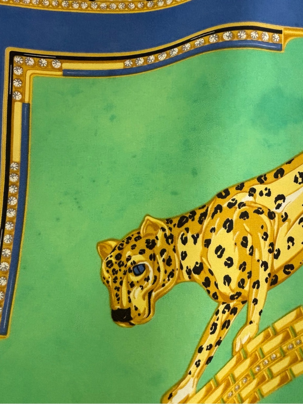 Cartier "Must de" Line Silk Scarf in Green, Blue & Orange, Vintage. Callouts. - Picture 8 of 11